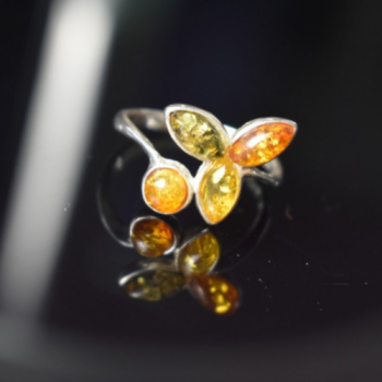 925 Sterling Silver Amber Ring Size 10