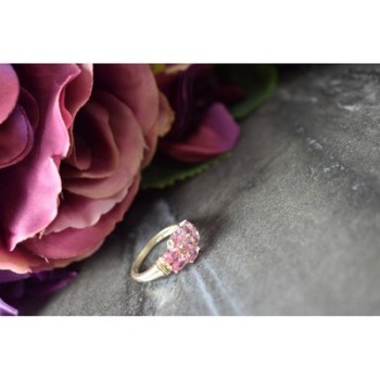 925 Sterling Silver Pink CZ Ring Size 6.5