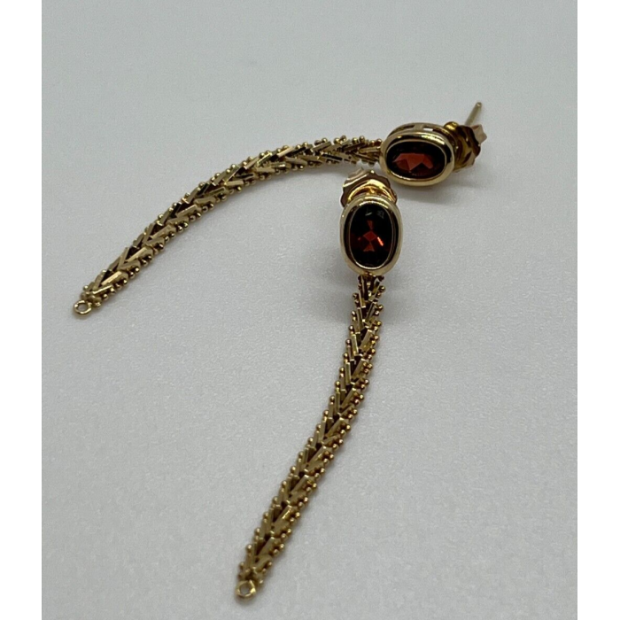 14K YELLOW GOLD GARNET EARRINGS
