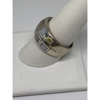 925 Sterling Silver Ring With Mother Of Pearl Size 9.75