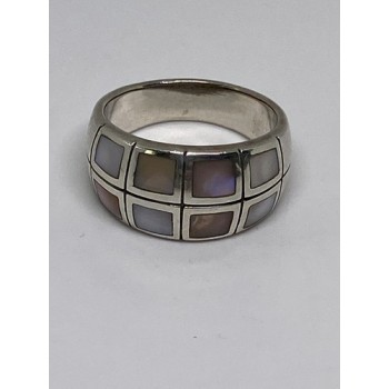 925 Sterling Silver Ring With Mother Of Pearl Size 9.75