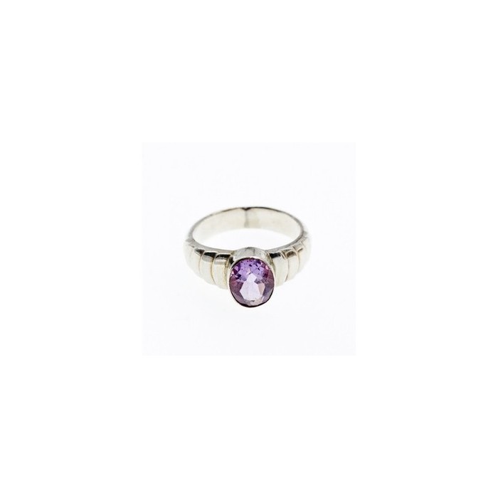 925 Sterling Silver Amethyst Ring Size 8