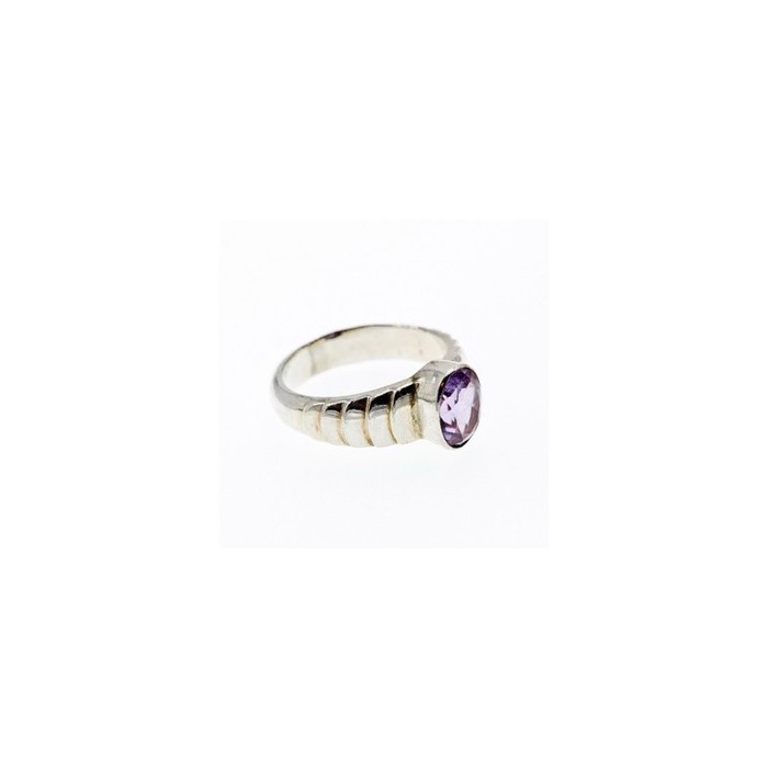 925 Sterling Silver Amethyst Ring Size 8