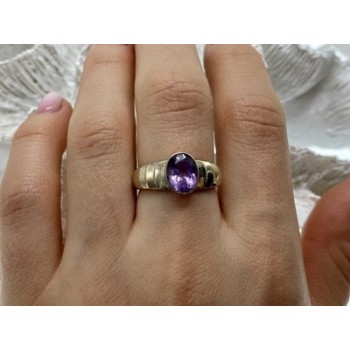 925 Sterling Silver Amethyst Ring Size 8