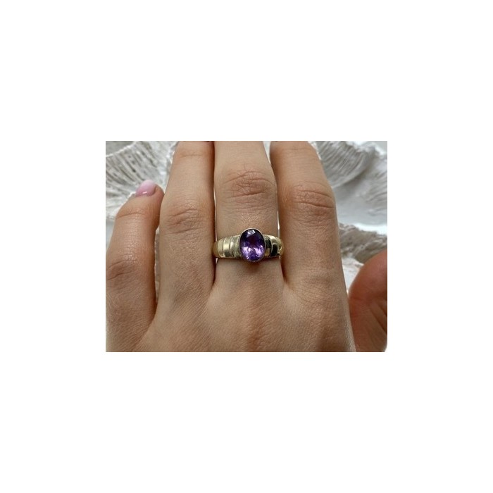 925 Sterling Silver Amethyst Ring Size 8