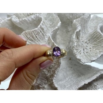 925 Sterling Silver Amethyst Ring Size 8