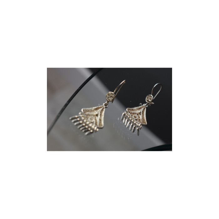 Vintage 925 Sterling Silver Earrings