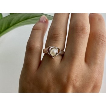 925 Sterling Silver Pearl Ring Size 6.5