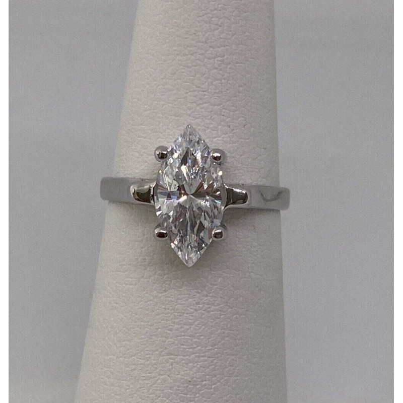 925 Sterling Silver CZ Ring Size 5