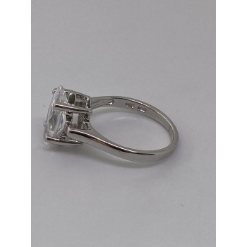 925 Sterling Silver CZ Ring Size 5