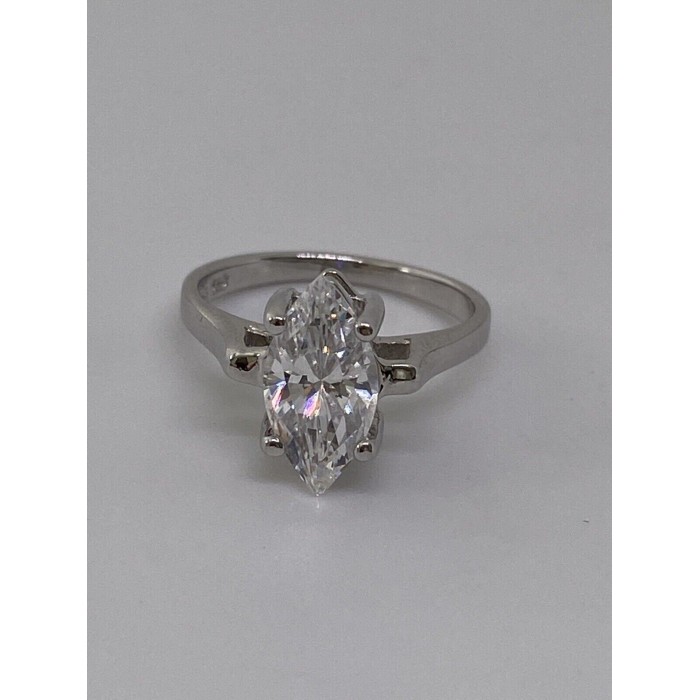 925 Sterling Silver CZ Ring Size 5
