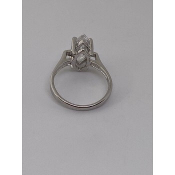 925 Sterling Silver CZ Ring Size 5