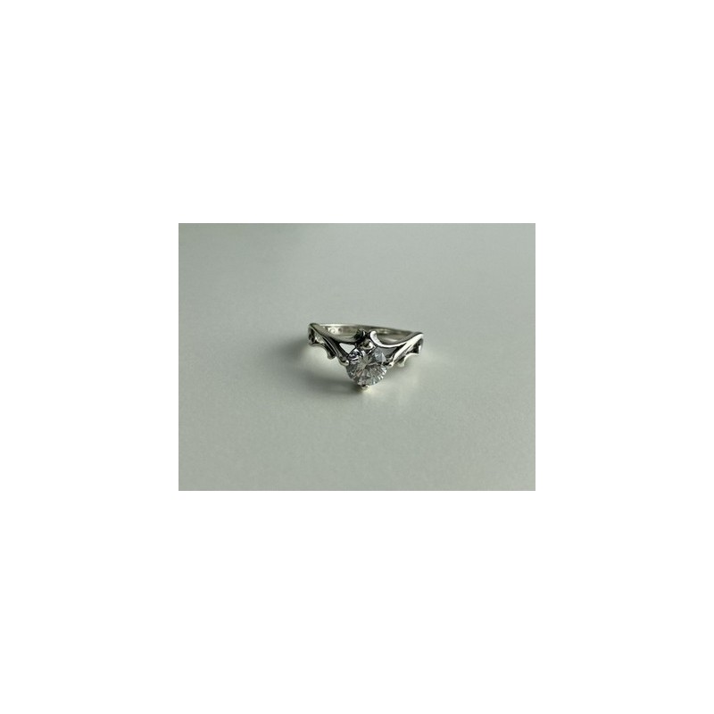 925 Sterling Silver CZ Ring Size 5.5