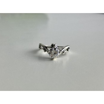925 Sterling Silver CZ Ring Size 5.5