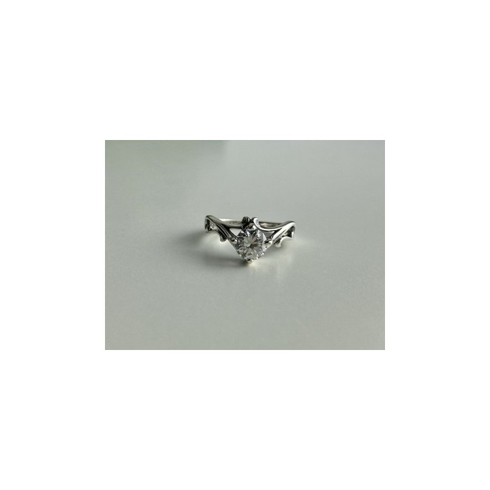 925 Sterling Silver CZ Ring Size 5.5