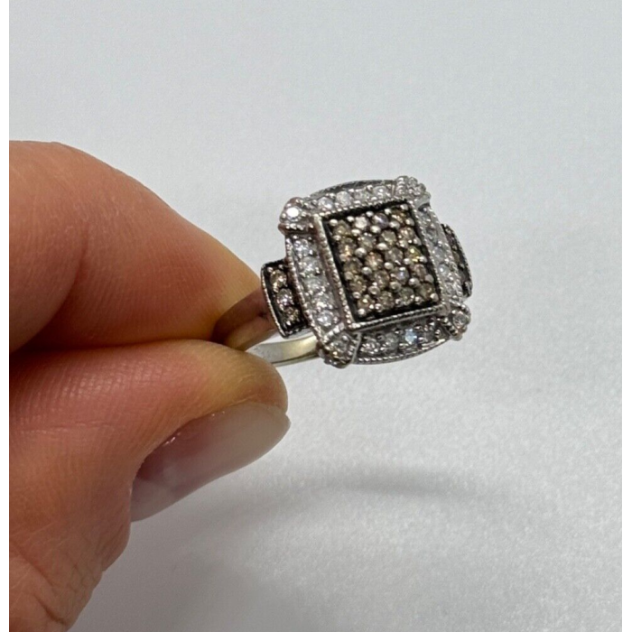 10K WHITE GOLD  DIAMOND & TOURMALINE RING SIZE 4.5