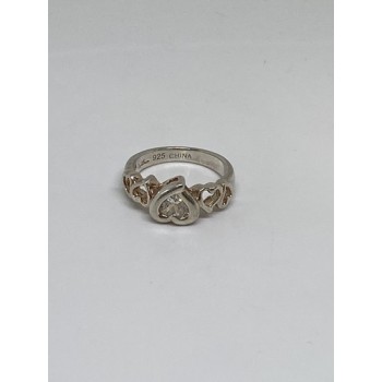 925 Sterling Silver Ring With CZ Size 6.75