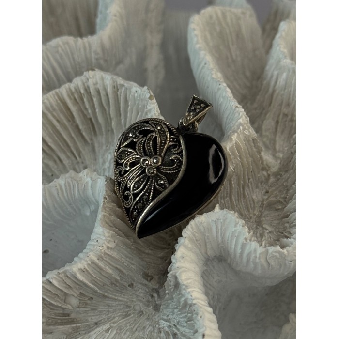 Vintage 925 Sterling Silver Onyx & Marcasite Heart Locket Pendant