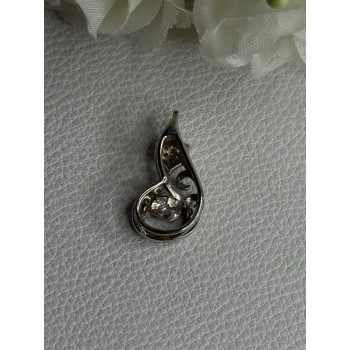 925 Sterling Silver Lovely Moving Fox CZ Pendant Length 0.90 Inch