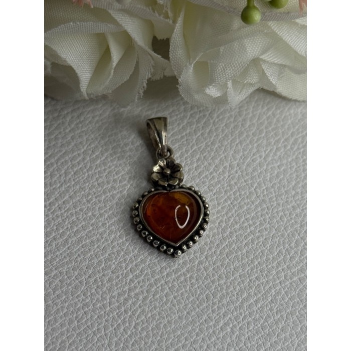 925 Sterling Silver Amber Heart & Flower Pendant Length 1.15 Inch