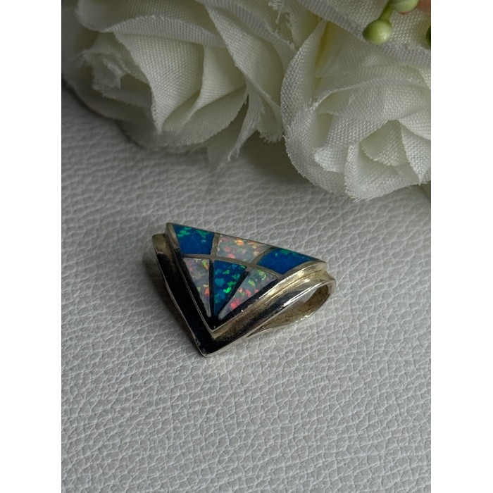 925 Sterling Silver White & Plue Shiny Opal Pendant Length 0.60 Inch