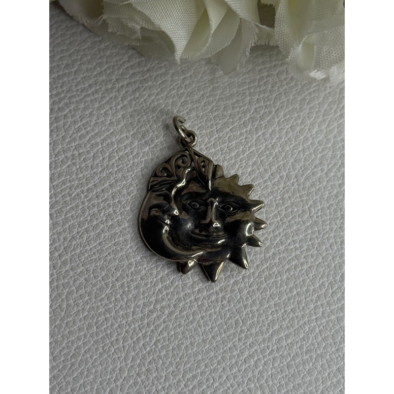Vintage 925 Sterling Silver Moon & Sun Pendant Length 1.20 Inch
