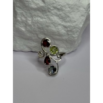 925 Sterling Silver Alexandrite, Garnet & Peridot Ring Size 6.5