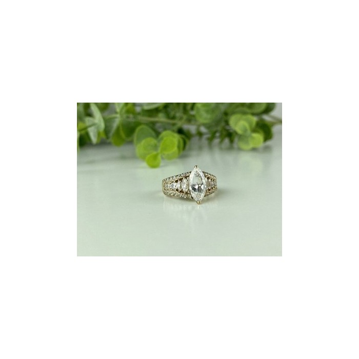 925 Sterling Silver Gold Plated CZ Ring Size 6.5