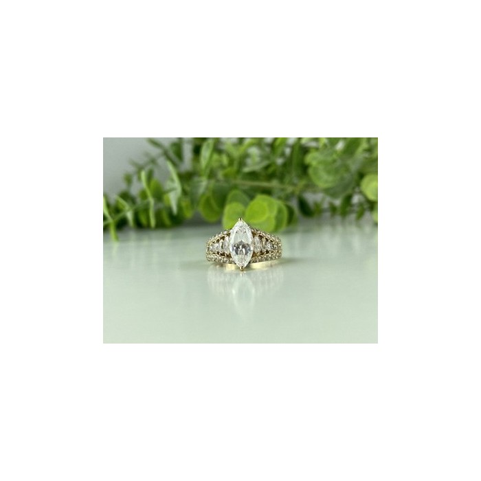 925 Sterling Silver Gold Plated CZ Ring Size 6.5