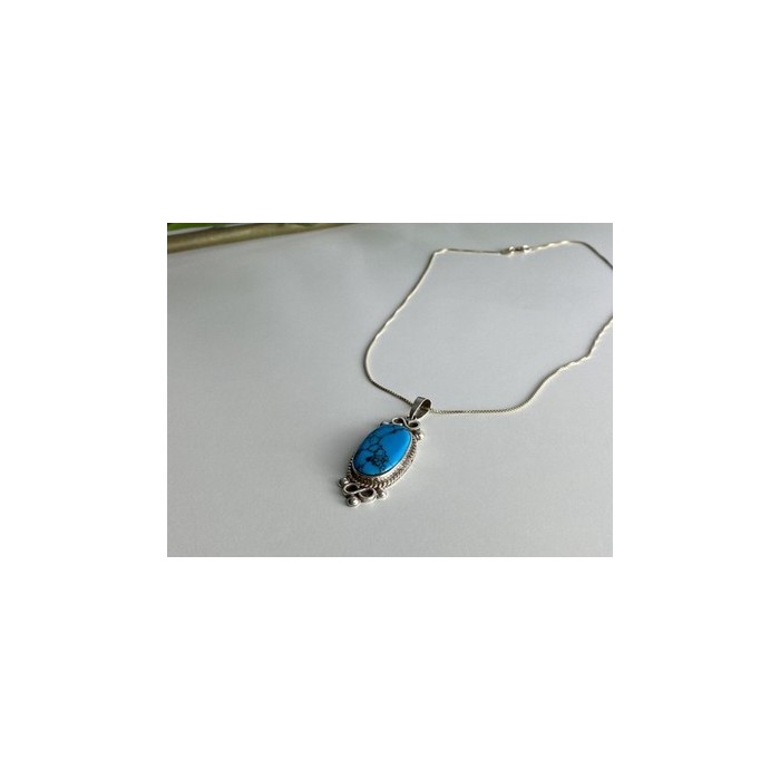 Vintage 925 Sterling Silver Turquoise Chain with Pendant