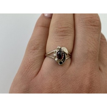 Vintage 925 Sterling Silver Garnet Pyrope Ring Size 6.5