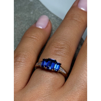 10K YELLOW GOLD SAPPHIRE & DIAMONDS RING SIZE 6