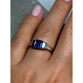 10K YELLOW GOLD SAPPHIRE & DIAMONDS RING SIZE 6