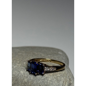 10K YELLOW GOLD SAPPHIRE & DIAMONDS RING SIZE 6