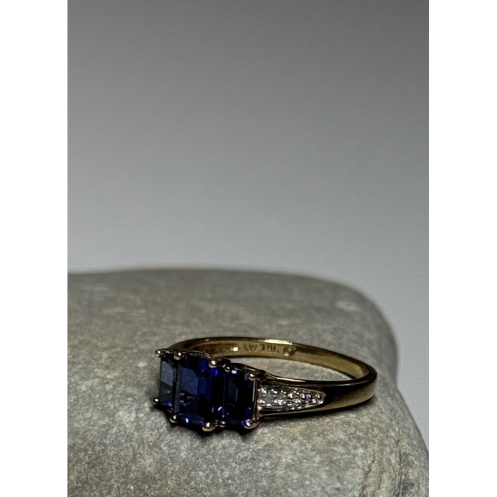 10K YELLOW GOLD SAPPHIRE & DIAMONDS RING SIZE 6