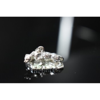 925 Sterling Silver Wolf Pendant