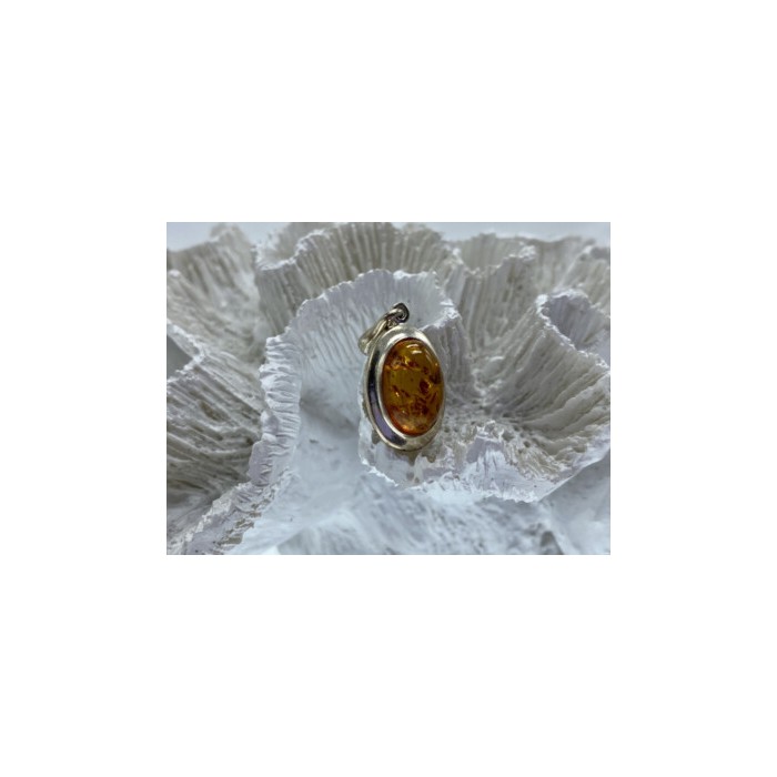 925 Sterling Silver Amber Pendant