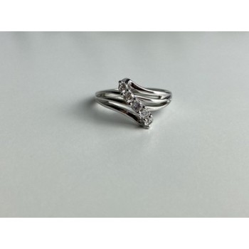 925 Sterling Silver White Topaz Ring Size 7