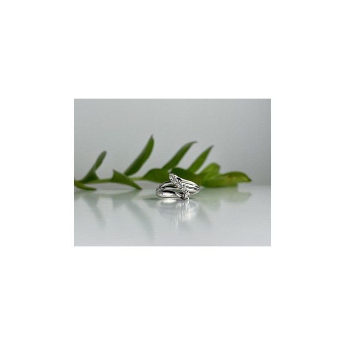 925 Sterling Silver White Topaz Ring Size 7