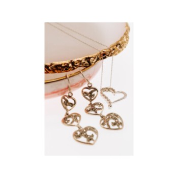 10K WHITE GOLD DIAMONDS HEART CHAIN WITH PENDANT