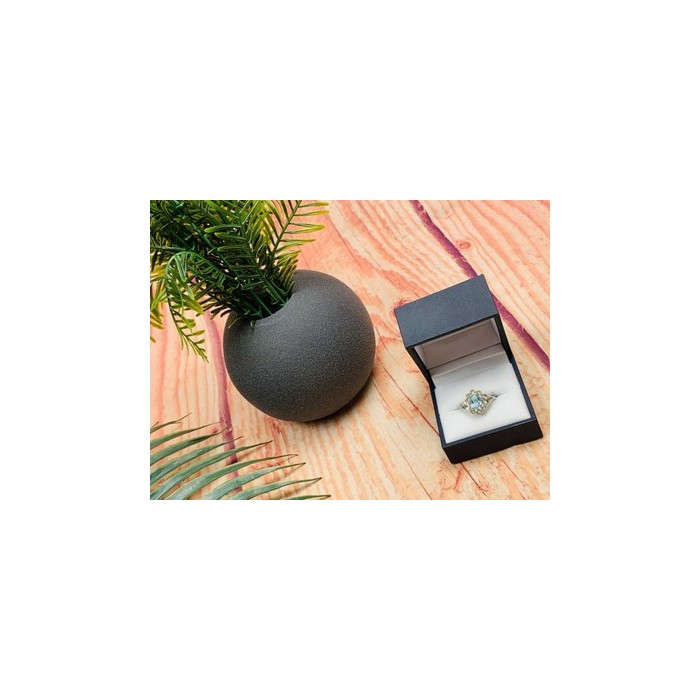 925 Sterling Silver Topaz Ring Size 6.5