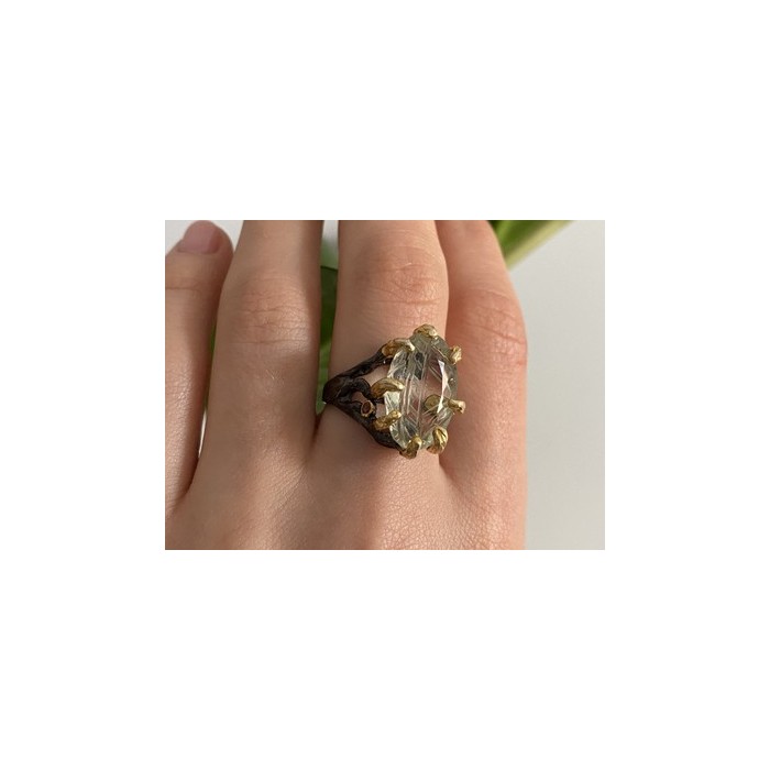 925 BLACKENED  SILVER WITH GILDING  GREEN AMETHYST & HELIODOR RING SIZE 9.75
