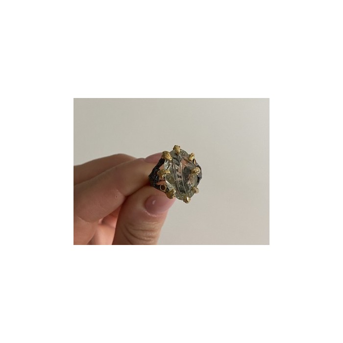 925 BLACKENED  SILVER WITH GILDING  GREEN AMETHYST & HELIODOR RING SIZE 9.75