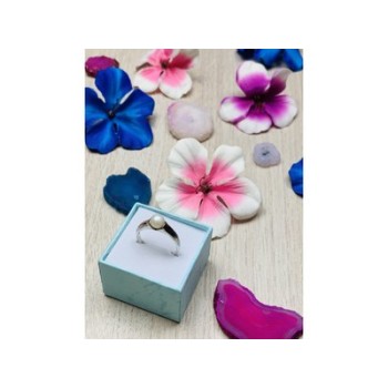 925 Sterling Silver Pearl Ring Size 8