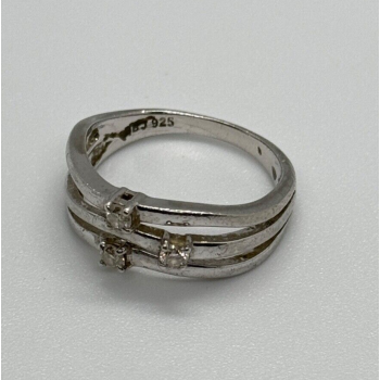 925 Sterling Silver CZ Ring Size 6