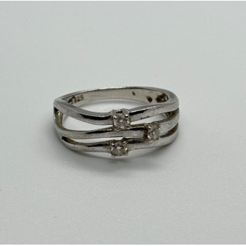 925 Sterling Silver CZ Ring Size 6