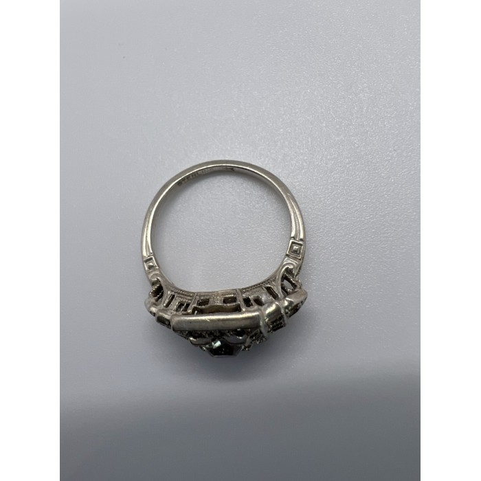 925 Sterling Silver & CZ Ring Size 7