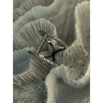 Elegant Design 925 Sterling Silver CZ Ring Size 7 & 8