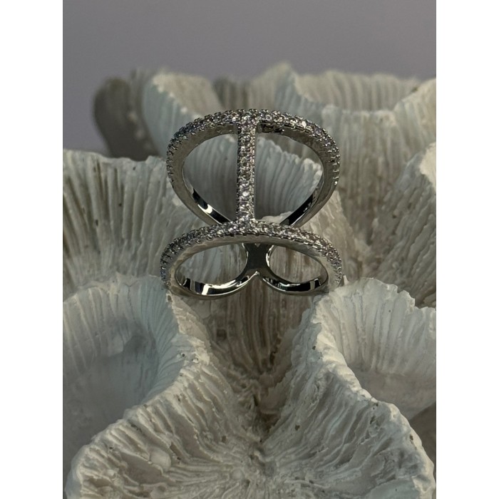 Elegant Design 925 Sterling Silver CZ Ring Size 7 & 8