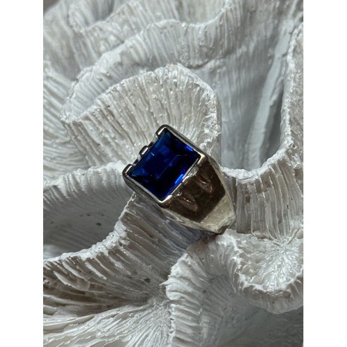 925 Sterling Silver Gainsboro Sapphire Men's Ring Size 9